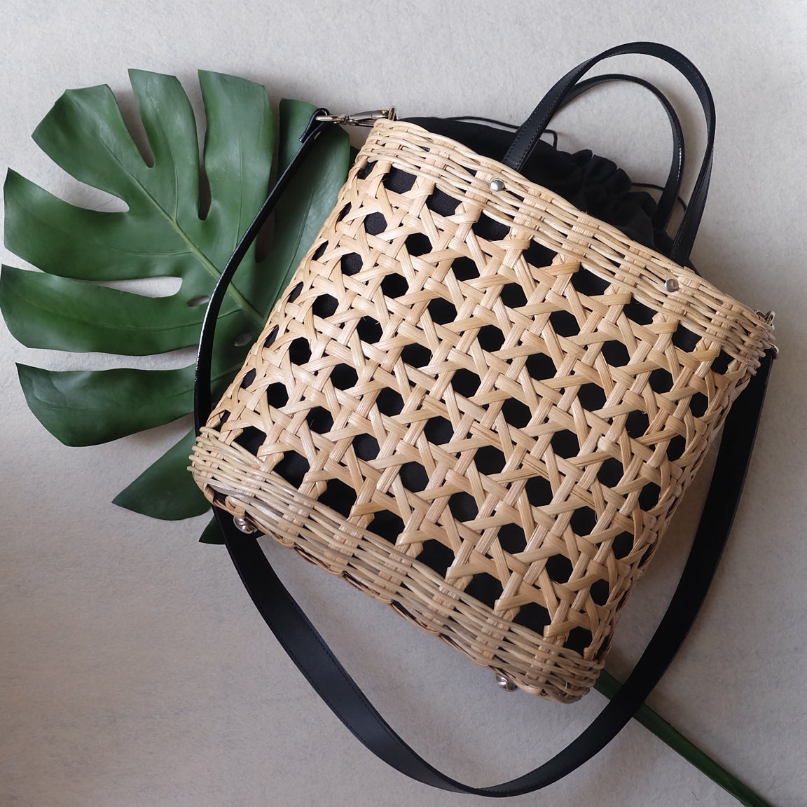 "Rika" Large Oval Rattan Carryall