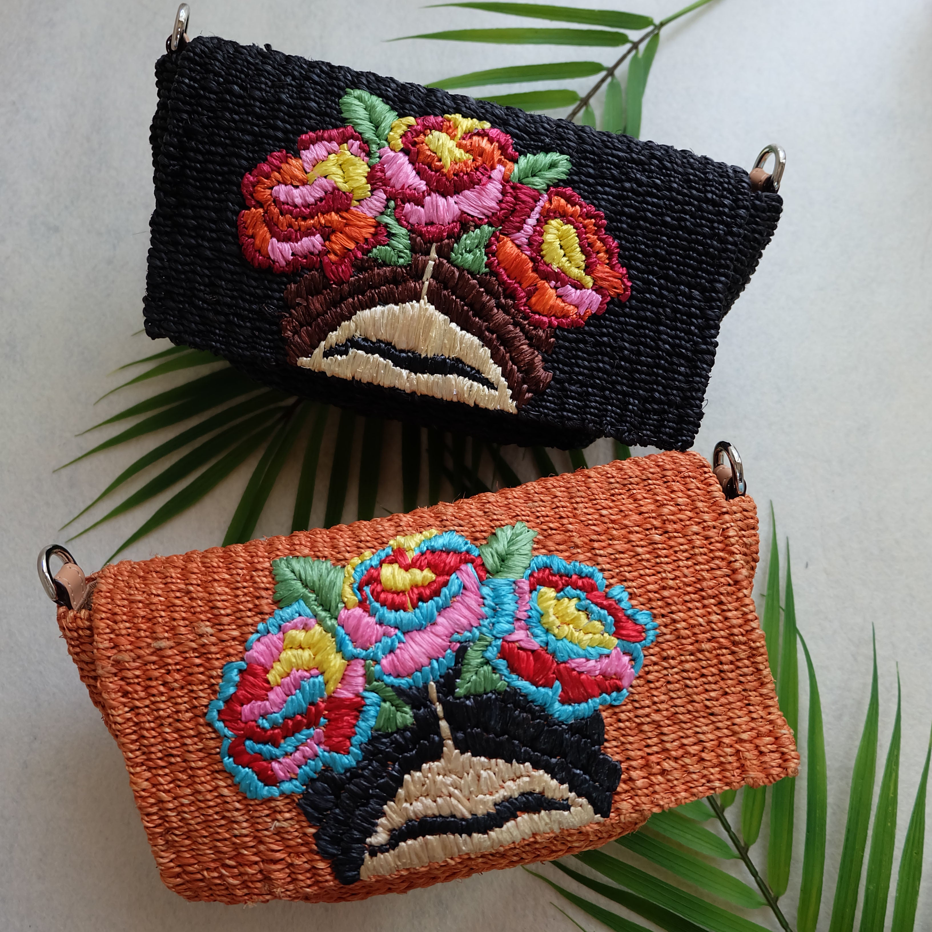 "Señorita" Small Embroidered Abaca Crossbody Bag